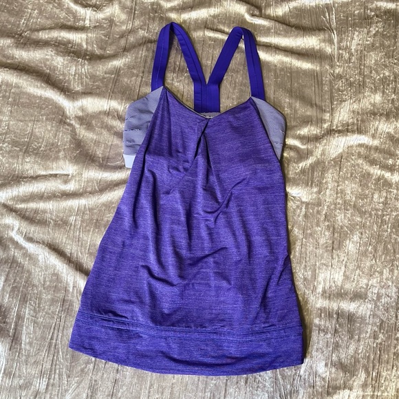 Lululemon Rest Less Tank
Purple/Berry Size 6 - Picture 6 of 16